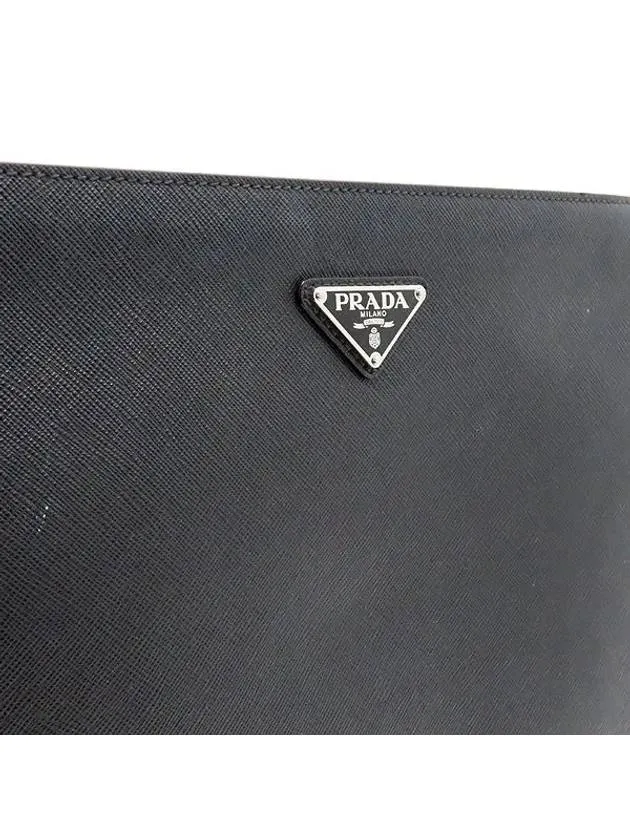 2VN003 Clutch Bag