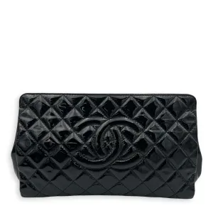 CC Quilted Black Clutch in Patent Leather, Silver hardware