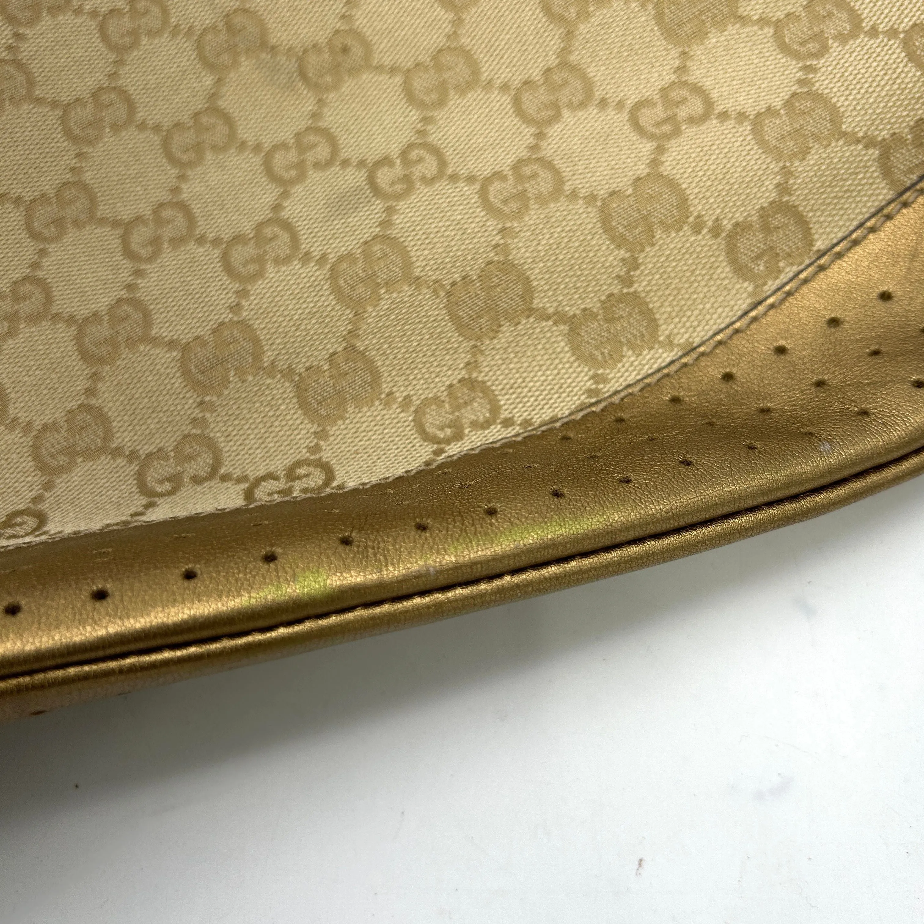 Gucci GG Canvas Web Crossbody Camel gu8827cb