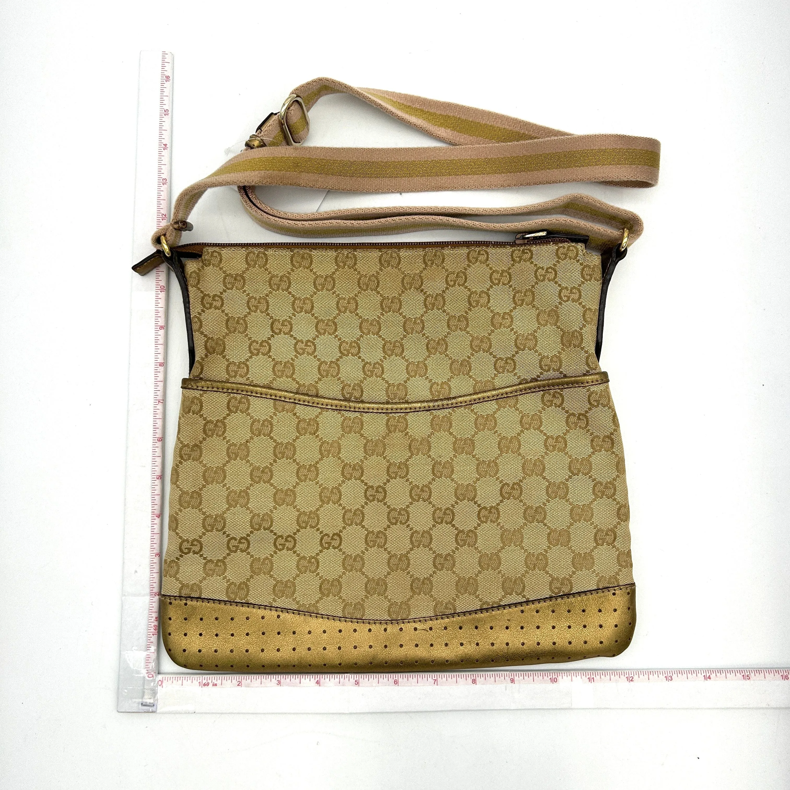 Gucci GG Canvas Web Crossbody Camel gu8827cb
