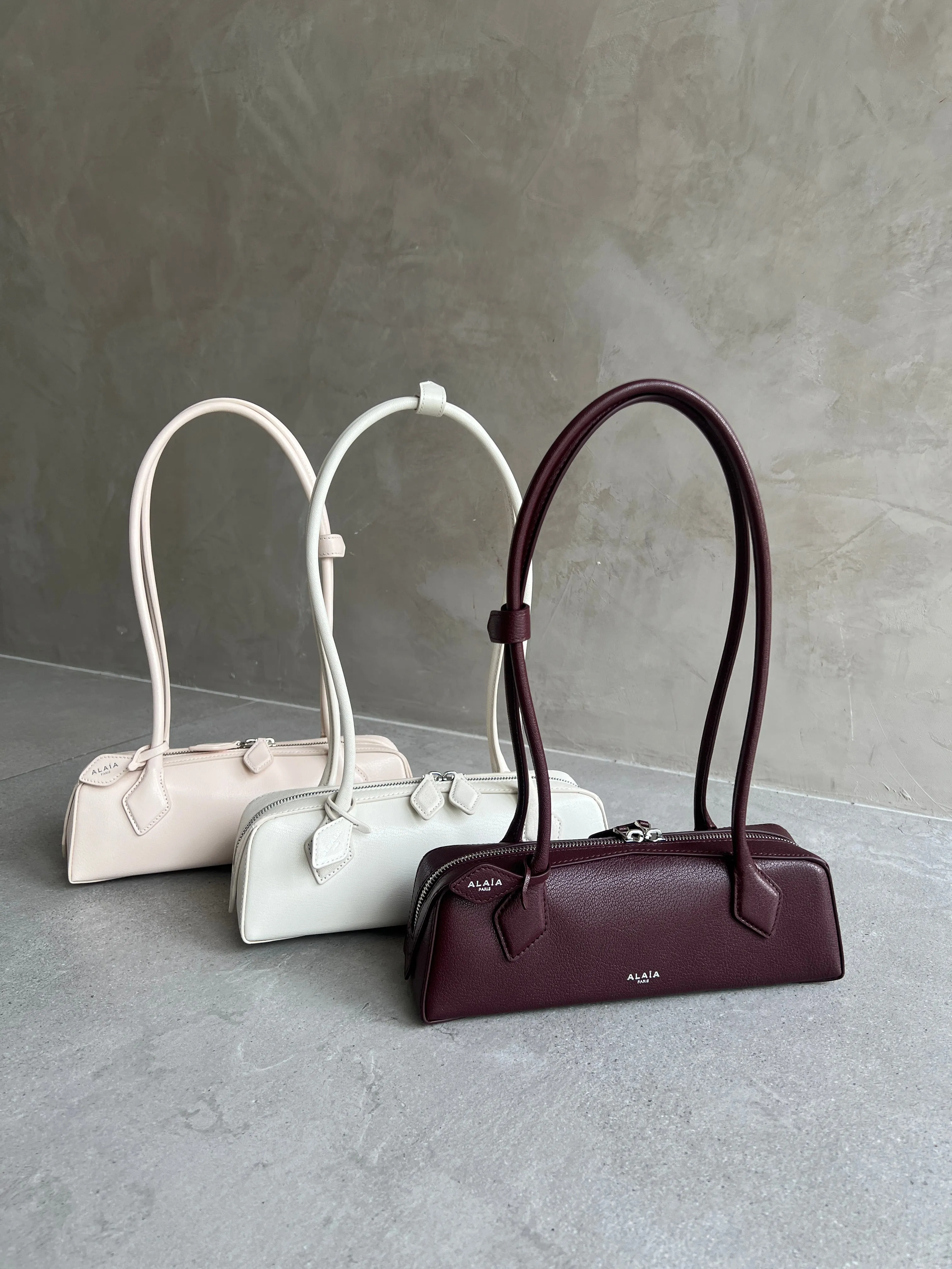 Le Teckel Small Goat, Ivory