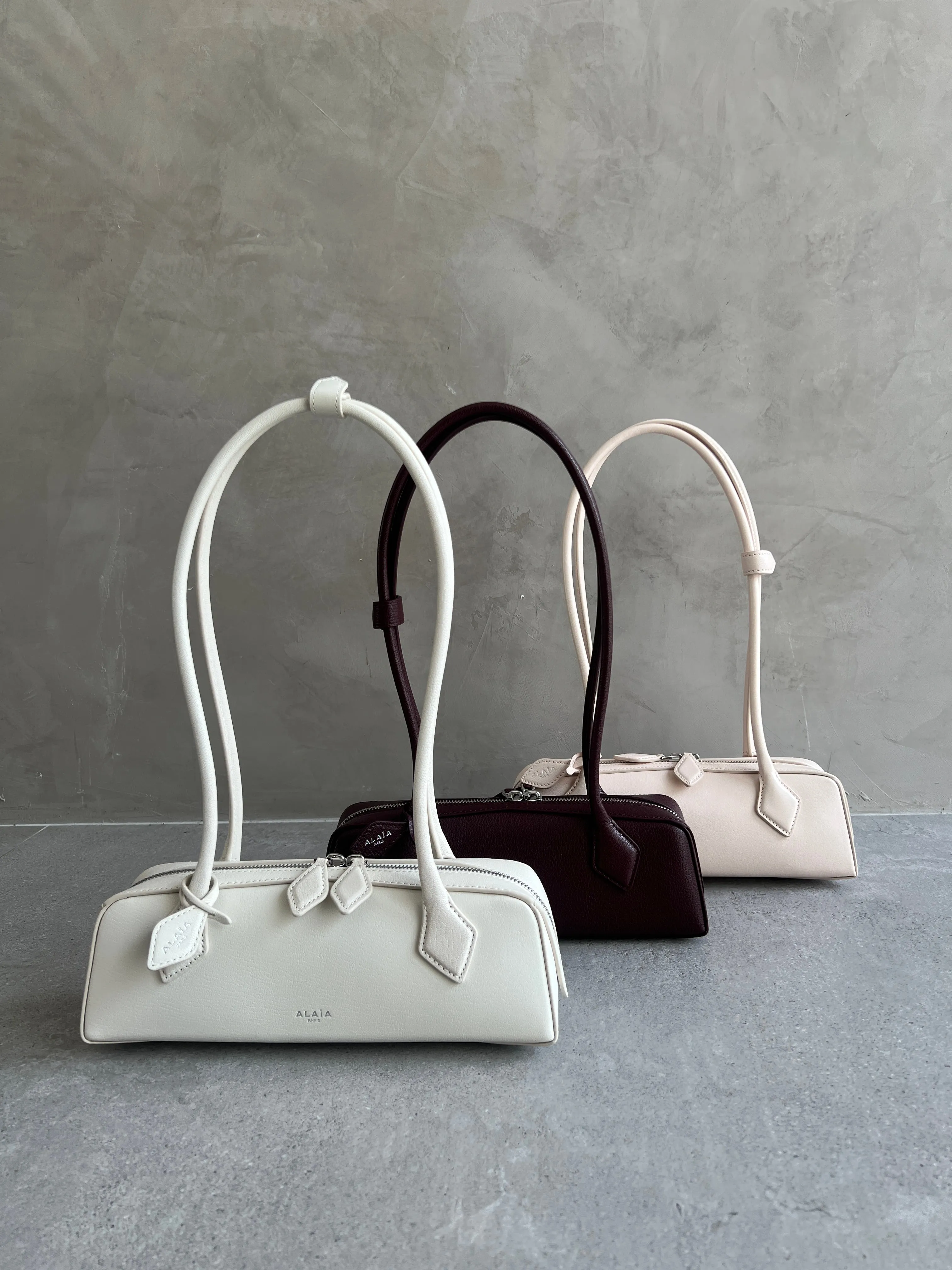 Le Teckel Small Goat, Ivory